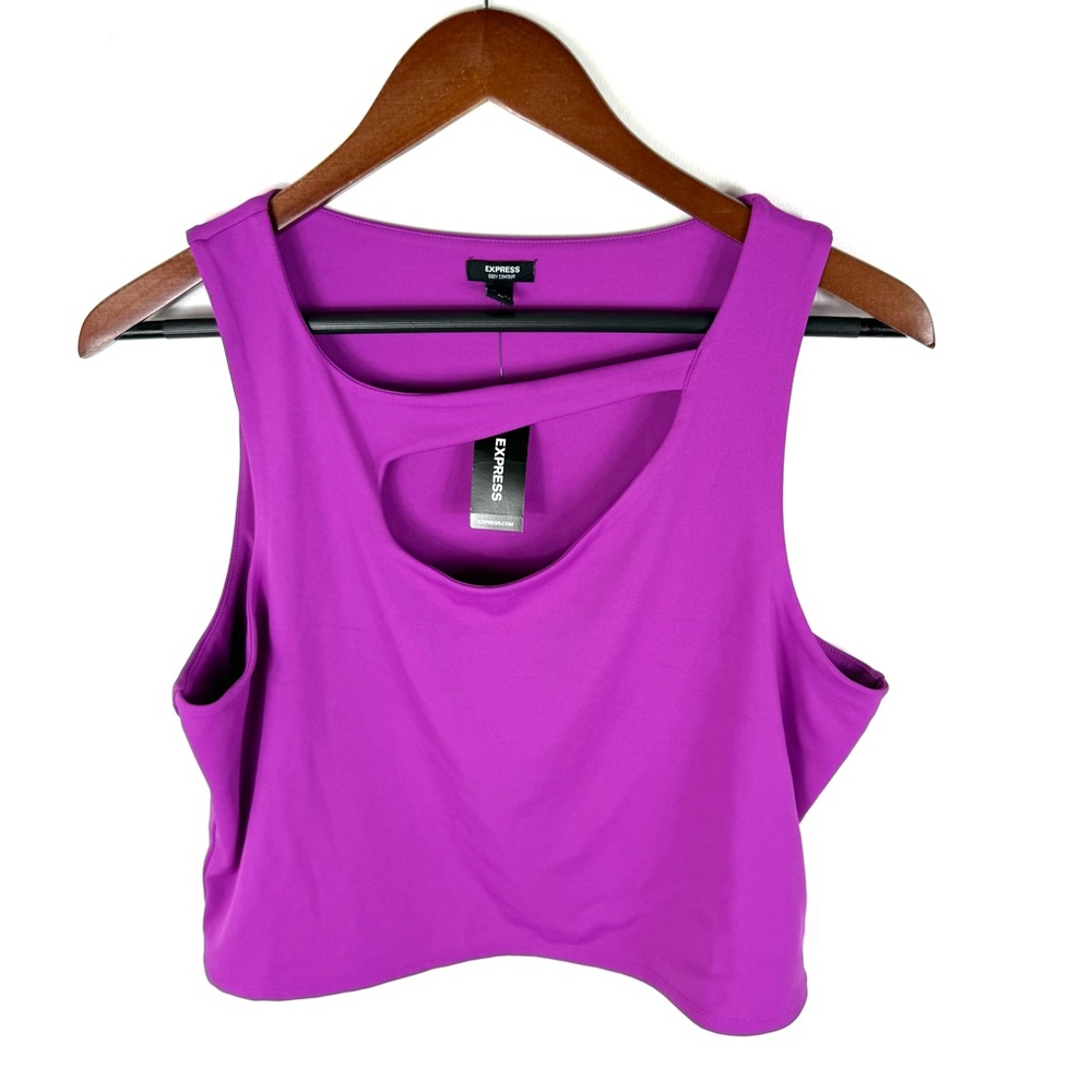 Express Body Contour Top NWT